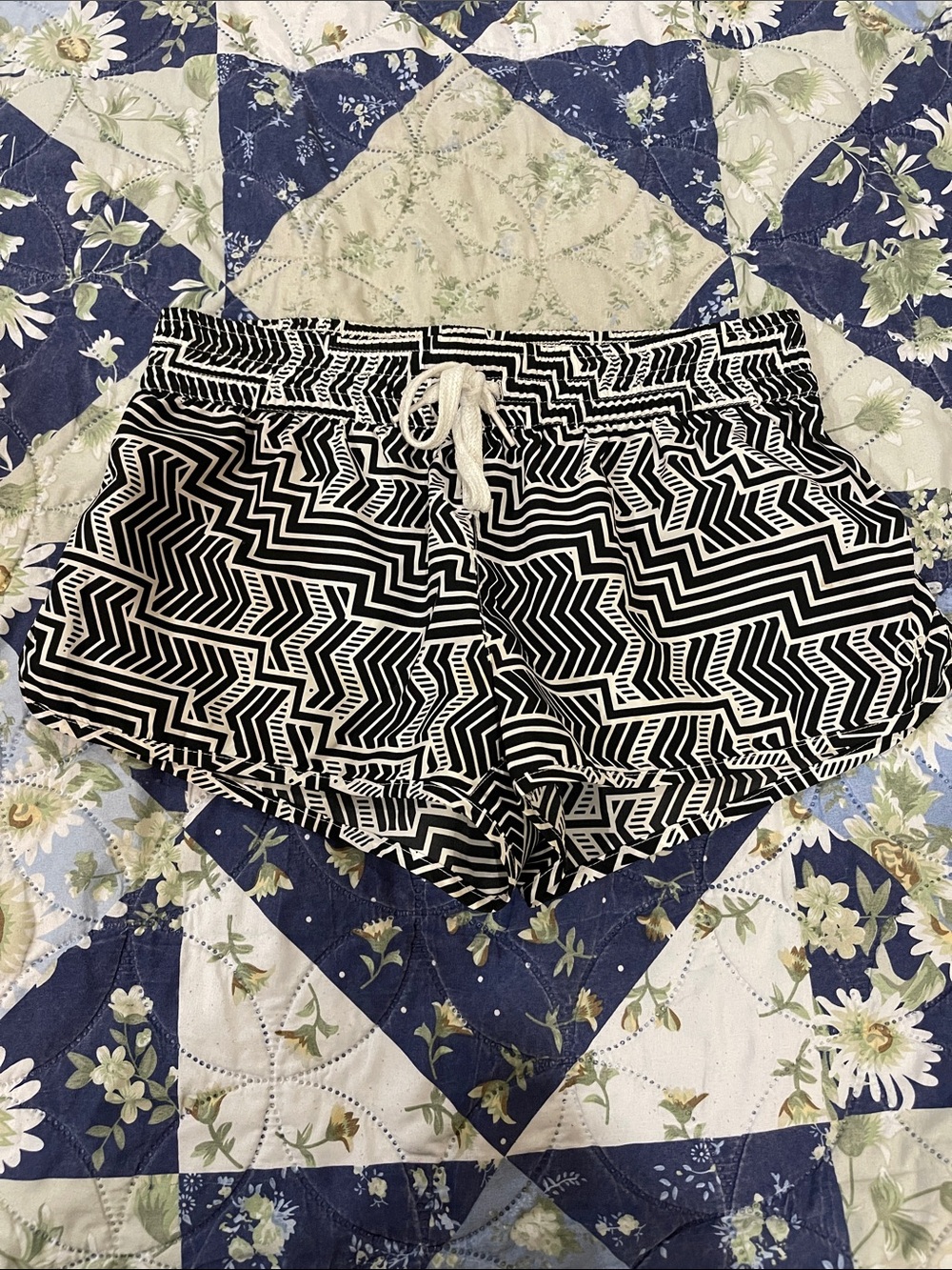 OP Black & White Geometric Drawstring Athletic Shorts